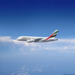 A380 w barwach Emirates wylądował w Mumbaju nowe produkty/usługi, turystyka, wypoczynek - 