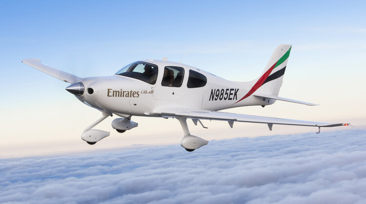 Akademia szkoleniowa linii Emirates zamawia 27 samolotów transport, turystyka, wypoczynek - 