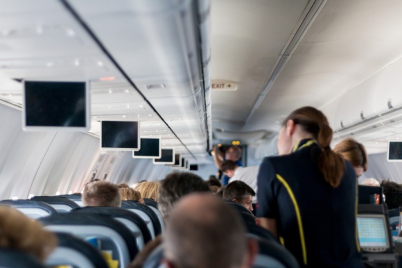 LOT w pierwszej dwudziestce rankingu AirHelp Score 2019, WIZZ AIR spada na 22. Turystyka, BIZNES - Polskie linie lotnicze LOT znalazły się na 20. miejscu rankingu linii lotniczych AirHelp Score 2019, poprawiając swoją pozycję o 9 oczek w porównaniu do zeszłego roku.